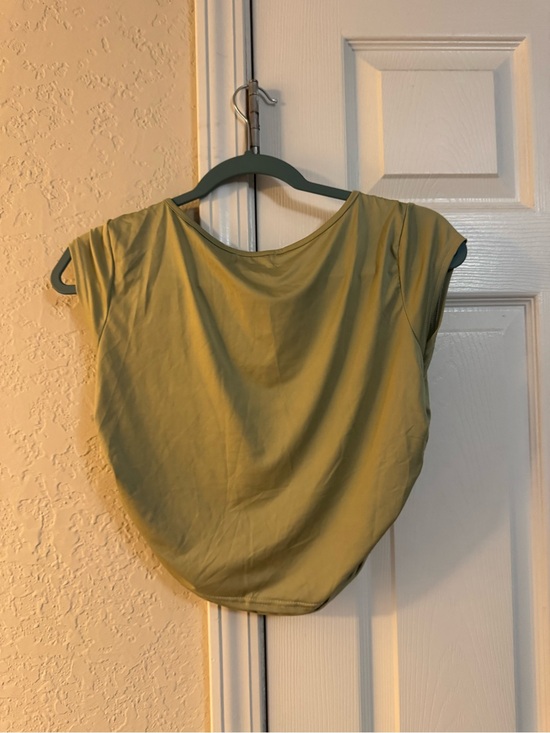PrettyLittleThing Tops - PrettyLittleThing Olive Green Cap Sleeve Crop Top
